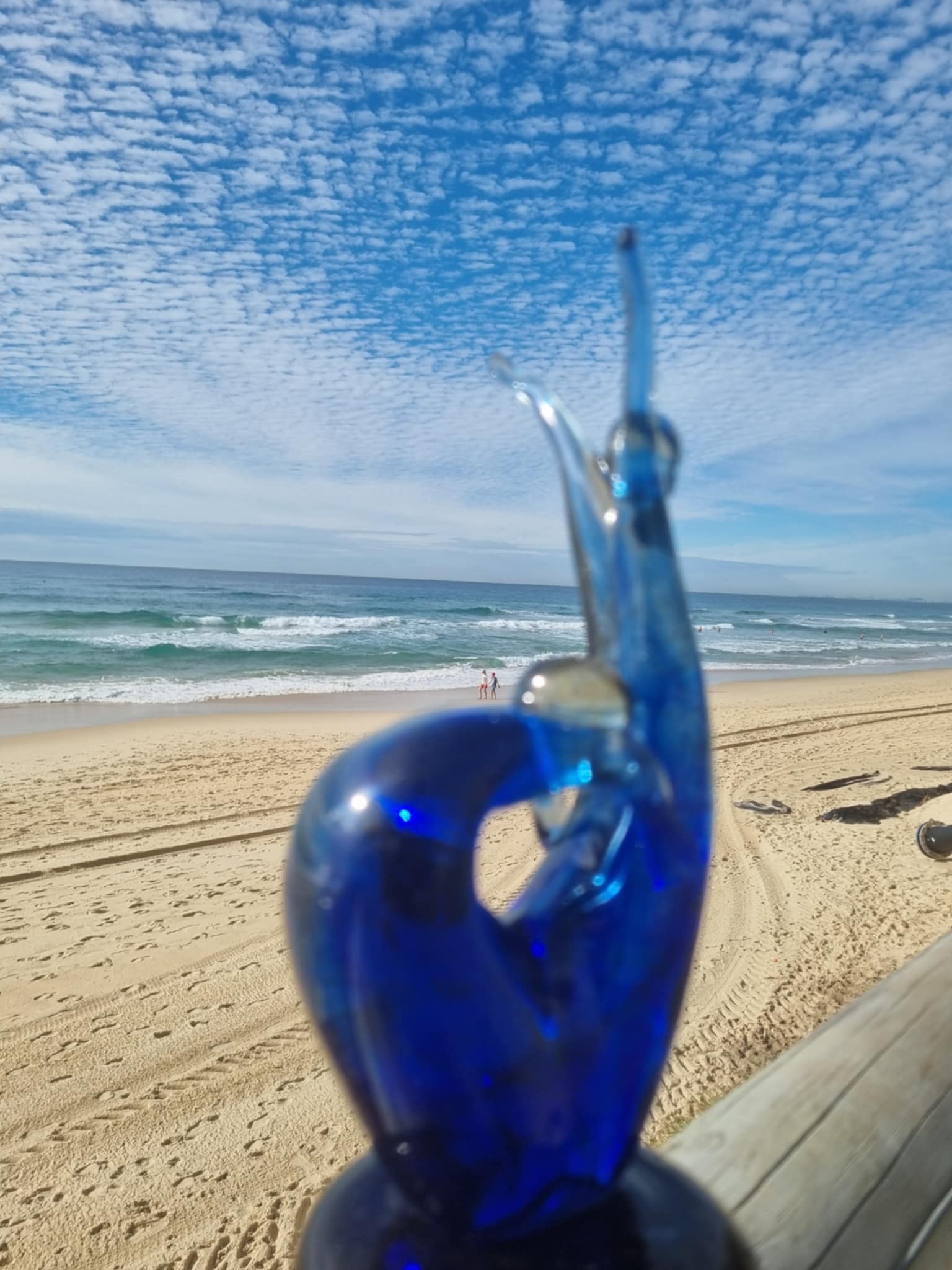 Couple in Love – Hand-Blown Glass Sculpture by Ricardo Lawyer | Gold Coast Glass Art